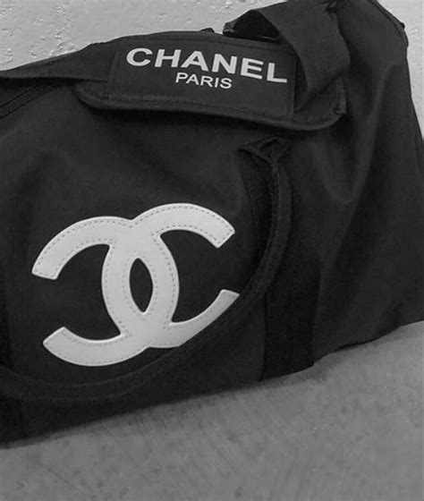 is chanel cheaper in paris or italy|difference between chanel and france.